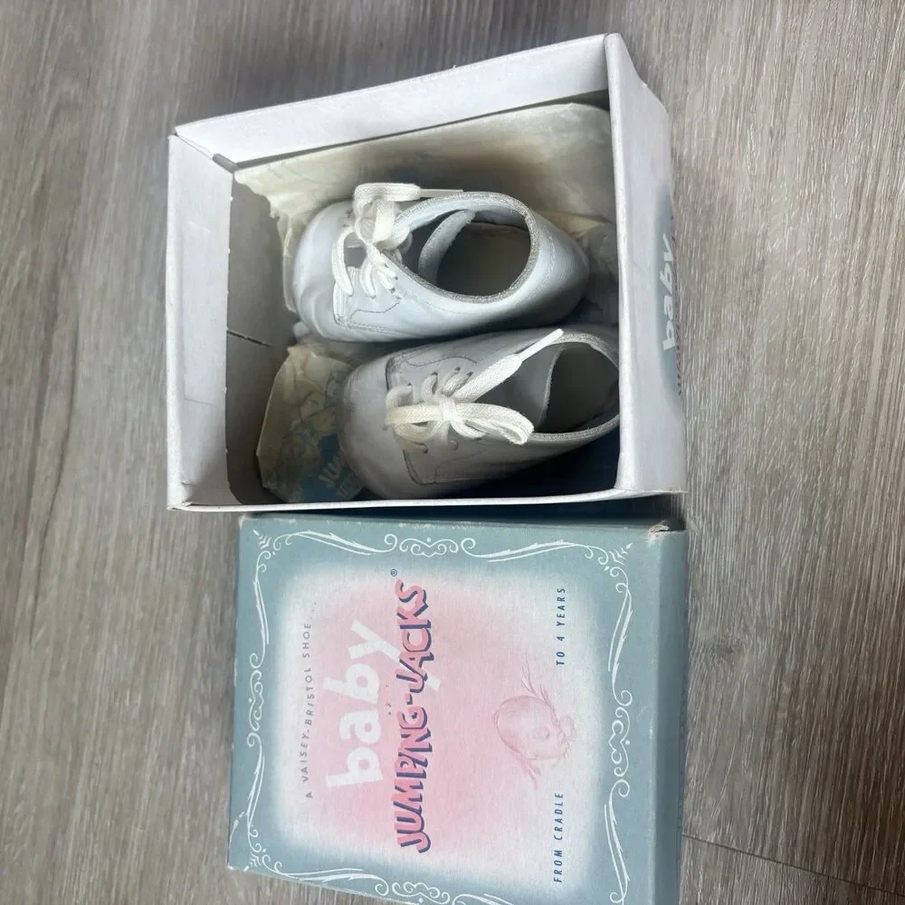 Vintage Baby Jumping Jacks Vaisey Bristol White Leather Shoes Size 3 D Boxed 50s